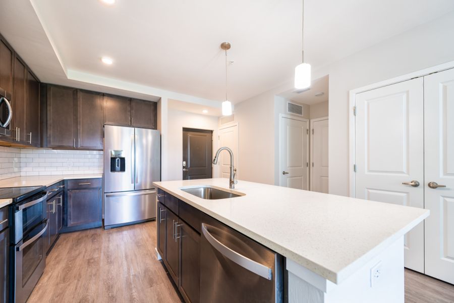 Rental Property Cleaning by Glossy Look Services LLC